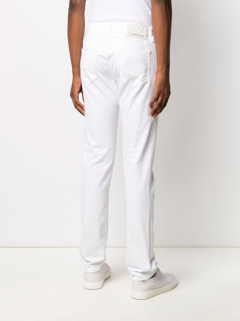 Jeans rectos en denim stretch blanco